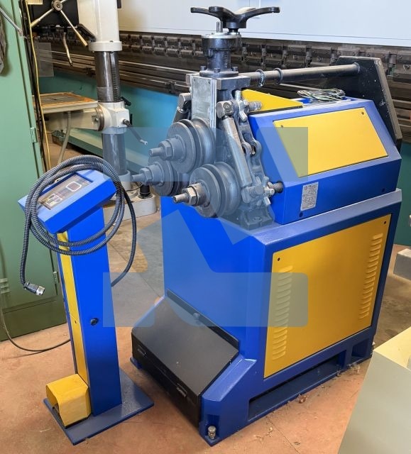CURVADORA DE PERFILES DE 3 RODILLOS ERCOLINA CE40 MR2 07073